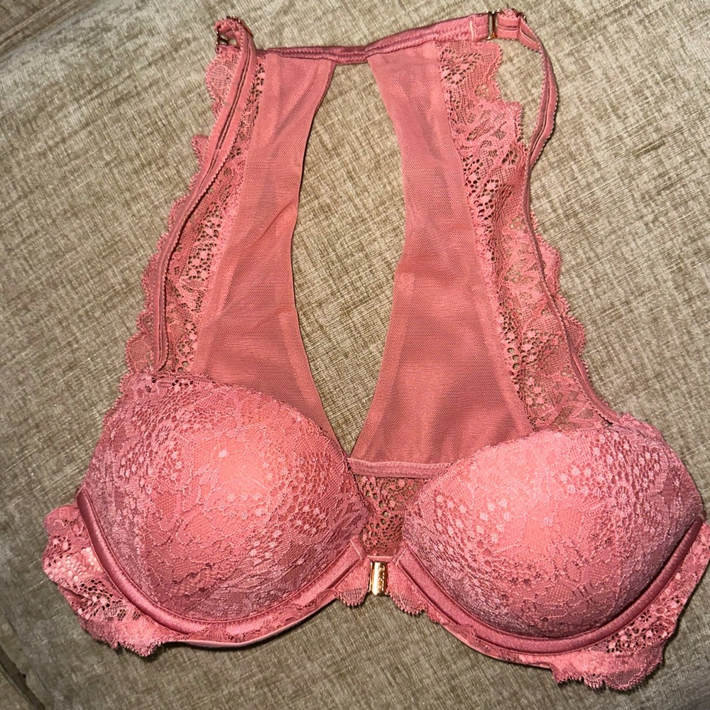 PINK Victoria's Secret date/push up Lace Halter Bralette in Rose